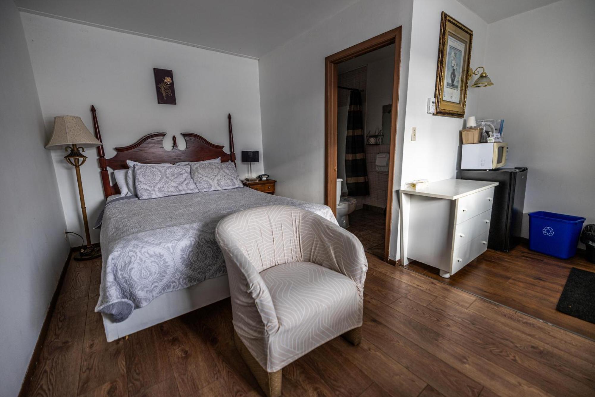 Motel Deblois Sainte-Anne-de-Beaupre Luaran gambar