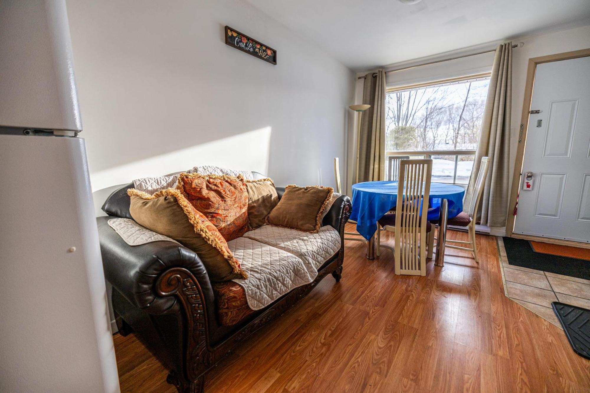 Motel Deblois Sainte-Anne-de-Beaupre Luaran gambar