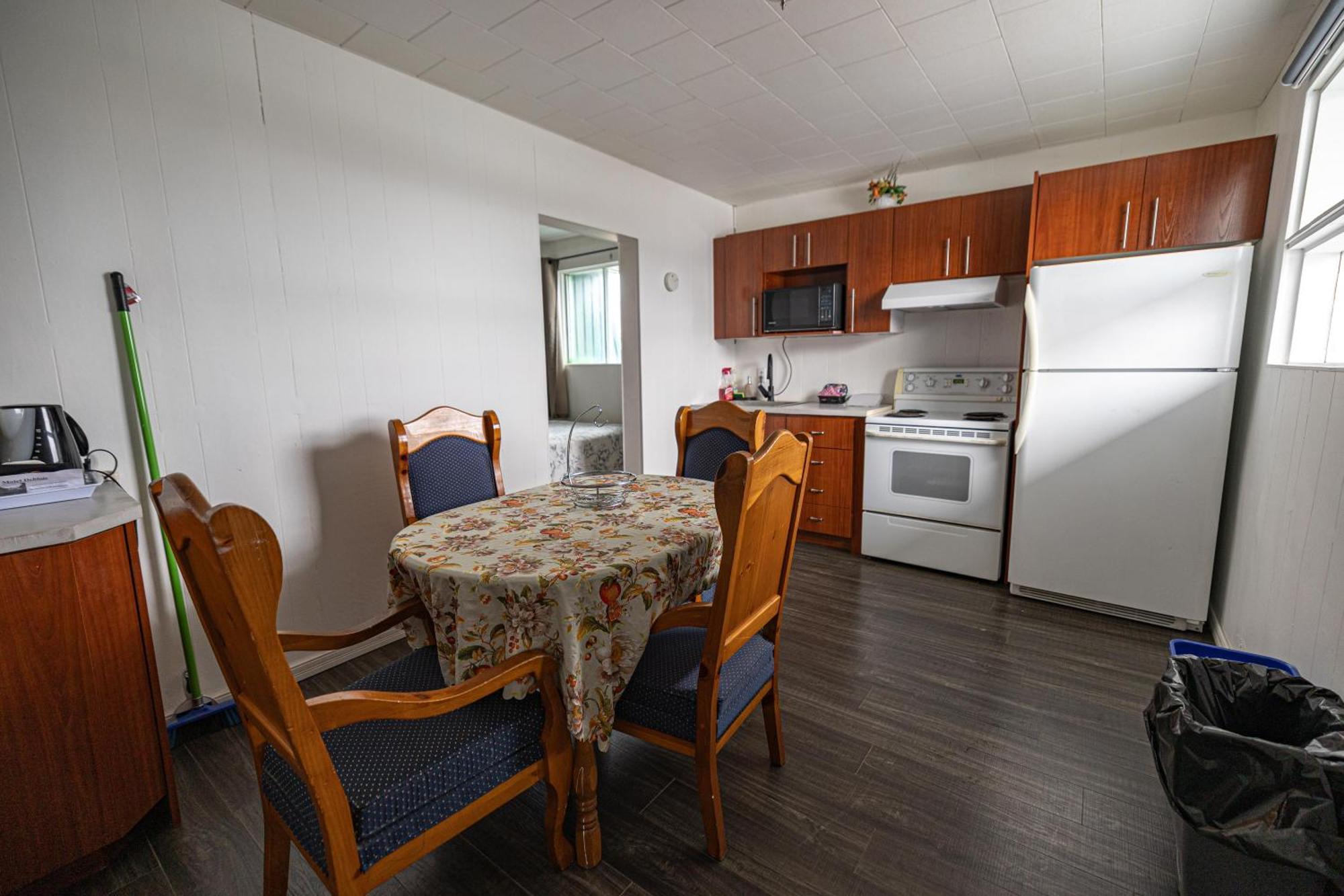 Motel Deblois Sainte-Anne-de-Beaupre Luaran gambar