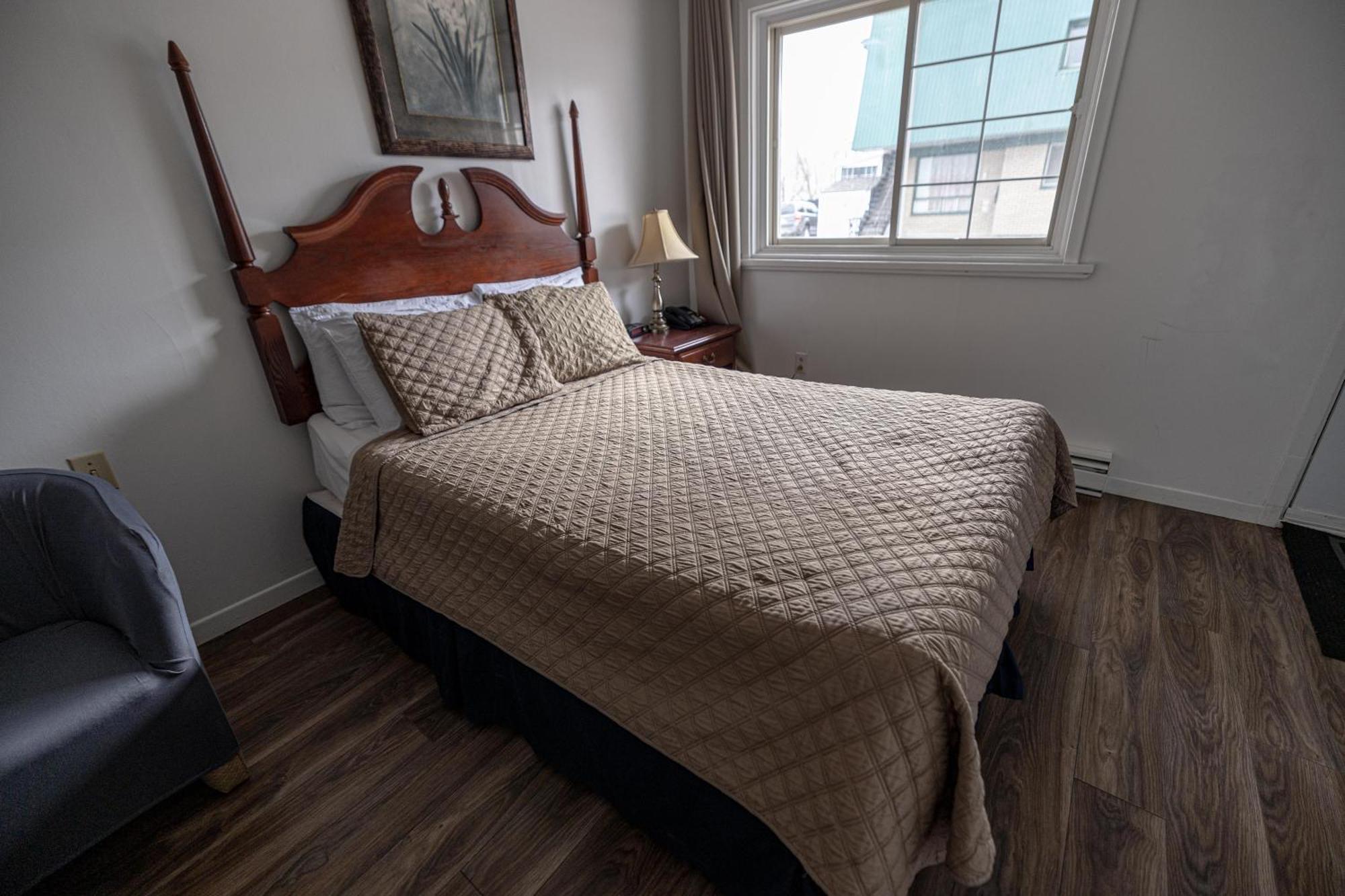 Motel Deblois Sainte-Anne-de-Beaupre Luaran gambar