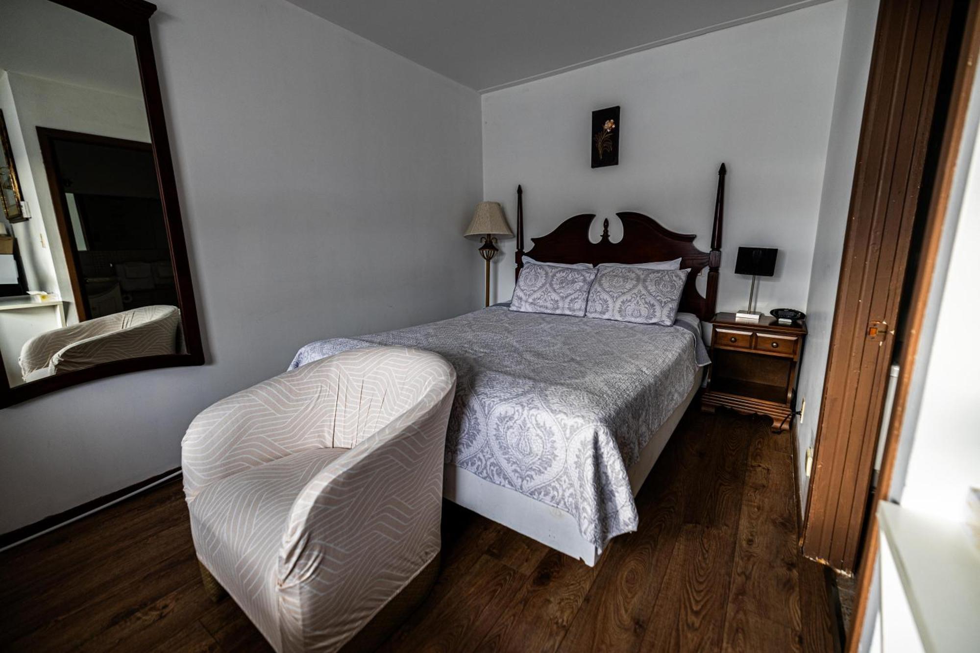 Motel Deblois Sainte-Anne-de-Beaupre Luaran gambar