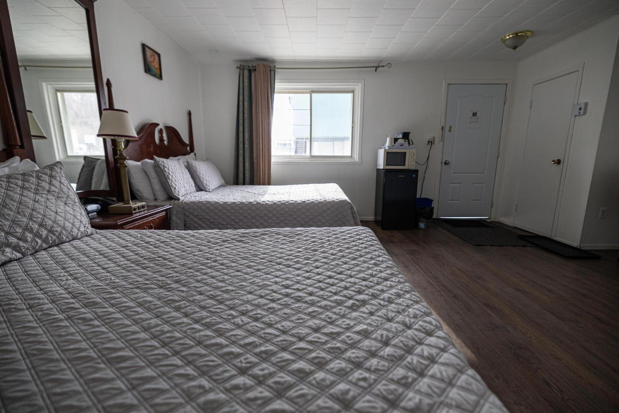 Motel Deblois Sainte-Anne-de-Beaupre Luaran gambar