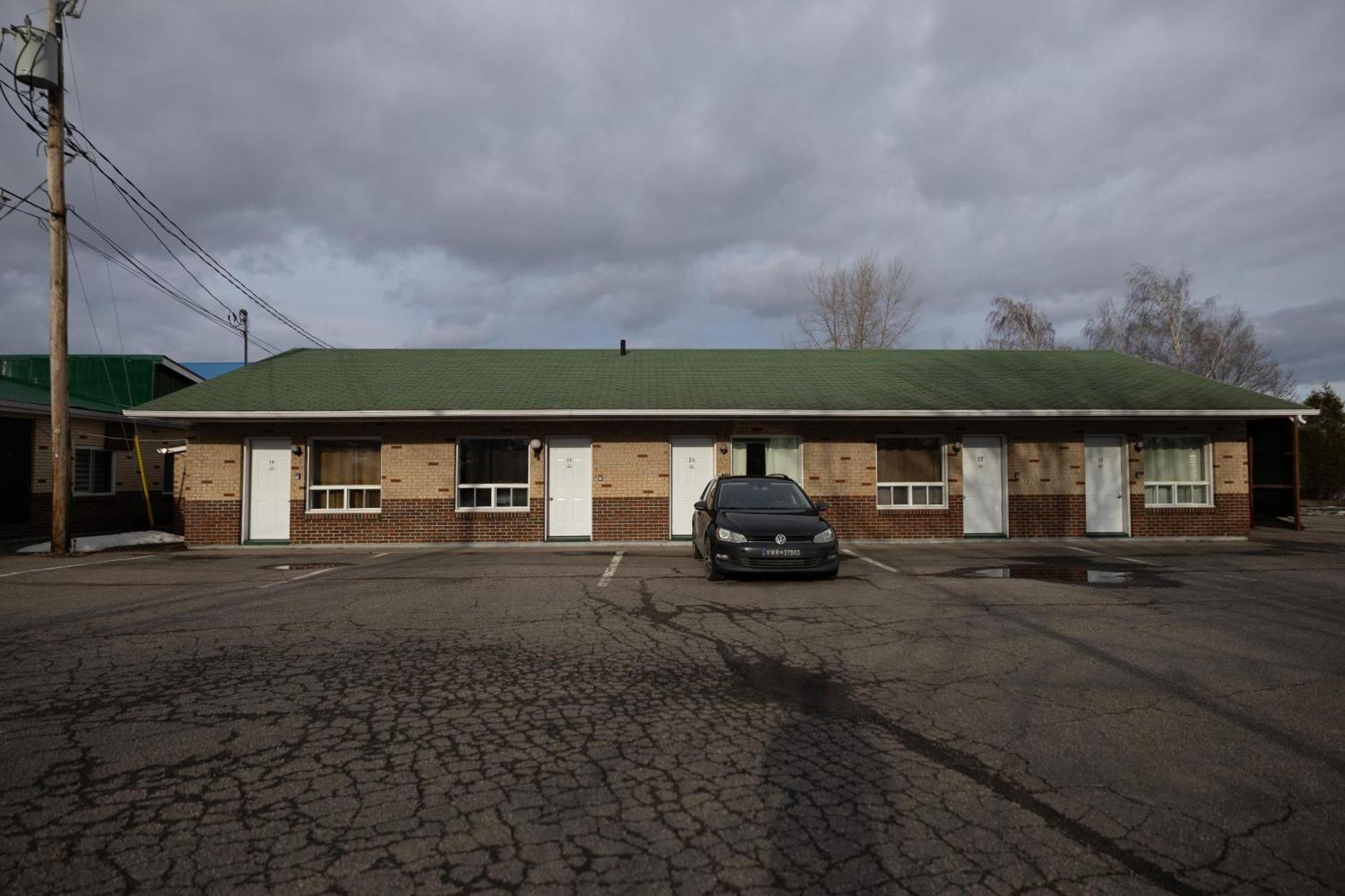 Motel Deblois Sainte-Anne-de-Beaupre Luaran gambar