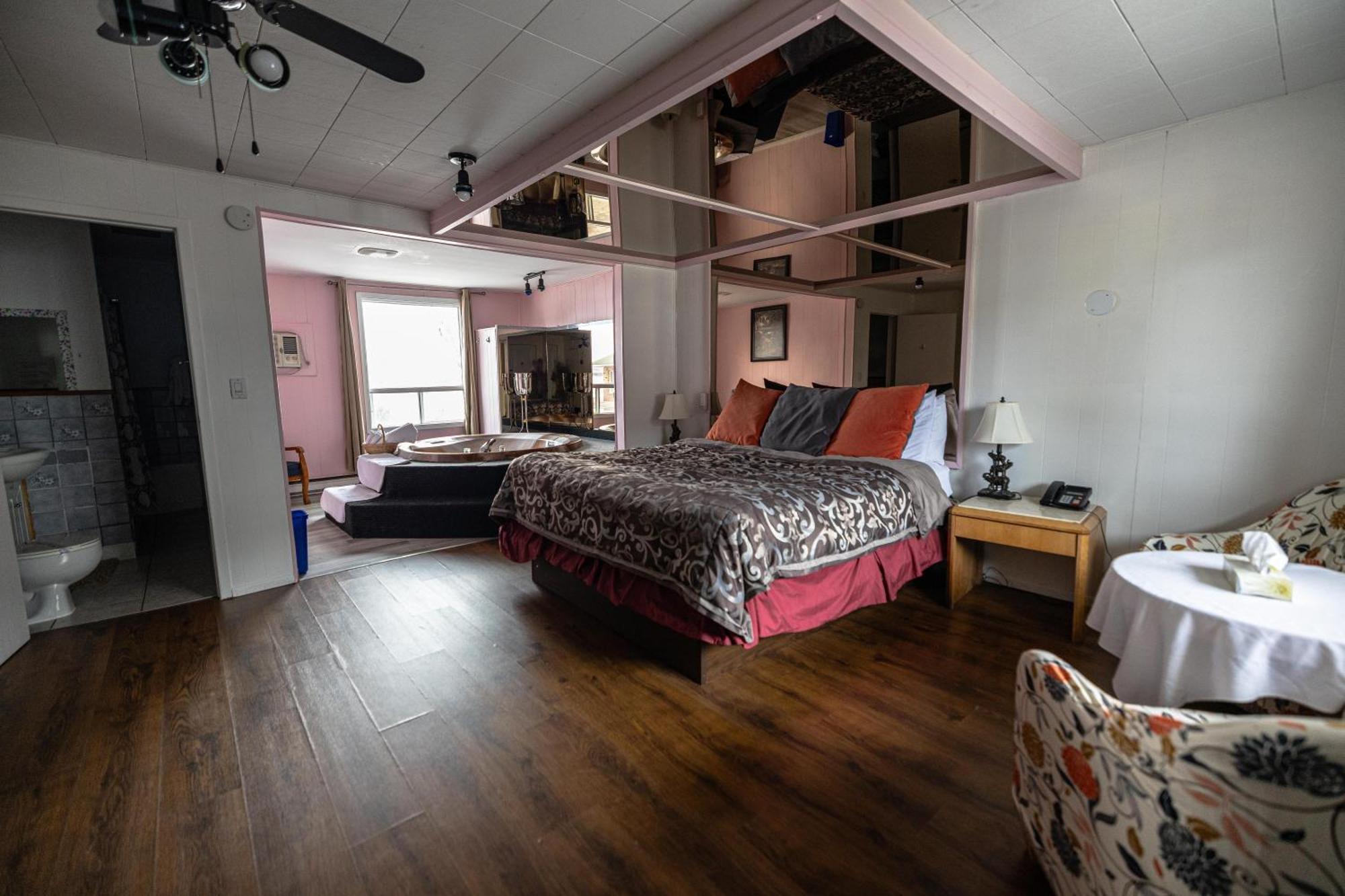 Motel Deblois Sainte-Anne-de-Beaupre Luaran gambar